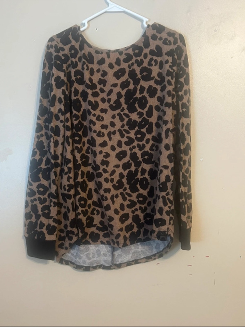 Pink Clover Leopard Print Long Sleeve Top - Brown & Black
